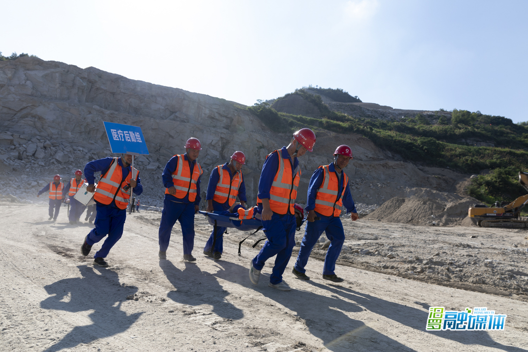 汨罗市乐福田矿区建筑用花岗岩坍塌事故应急救援演练举行