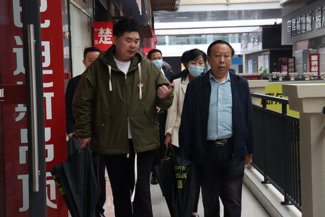 湖南省“五好”县级工商联互学互评互促活动走进汨罗