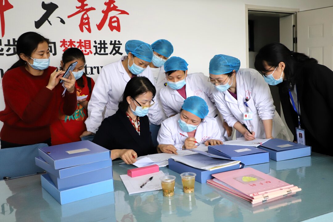 岳阳市卫健委来汨开展妇幼健康项目年终质量控制与评估督查