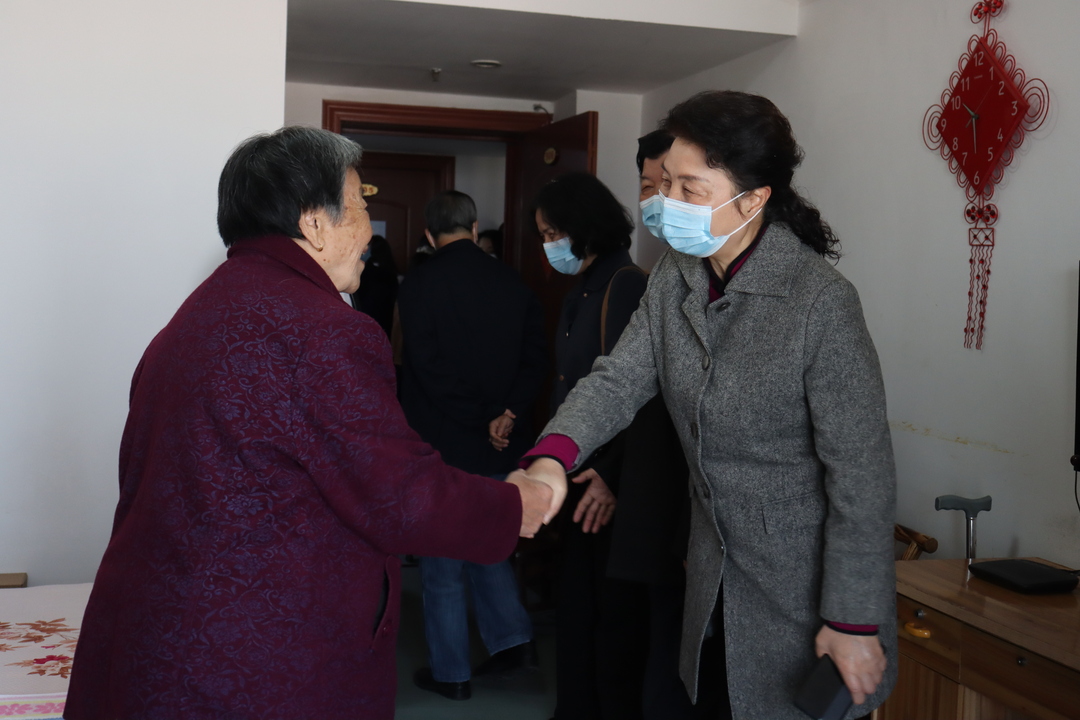 岳阳市老年保健协会来汨调研老年保健工作