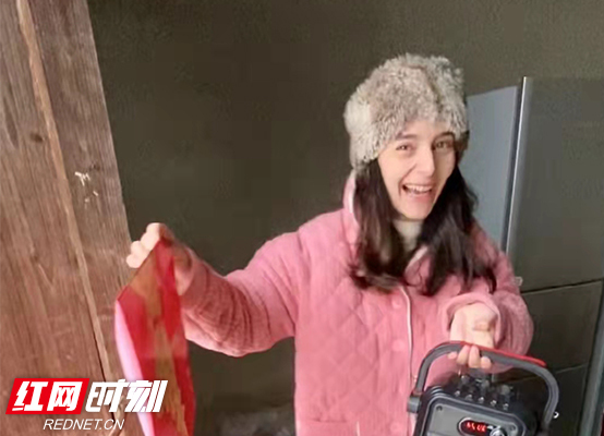 视频｜洋媳妇和中国婆婆的湖南田园生活，甜到了国外
