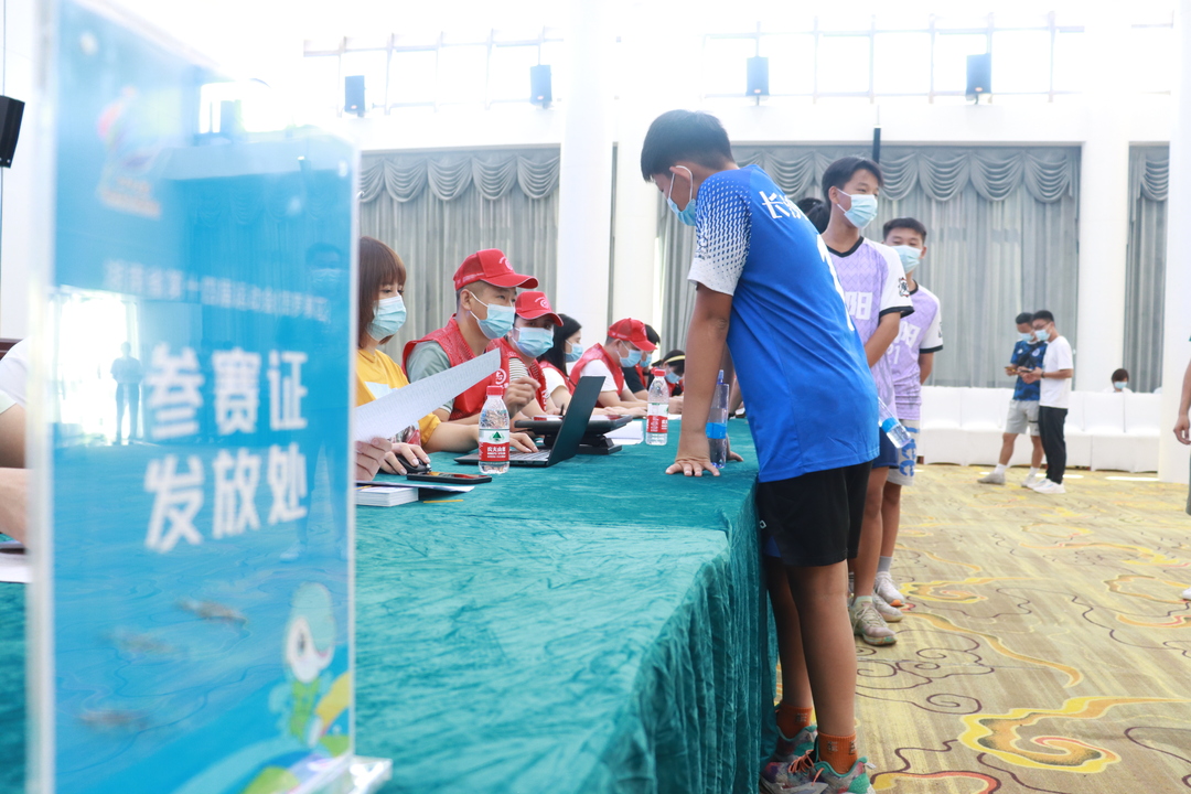 “端午源头”迎盛会！11支省运会青少年组足球队陆续抵汨报到