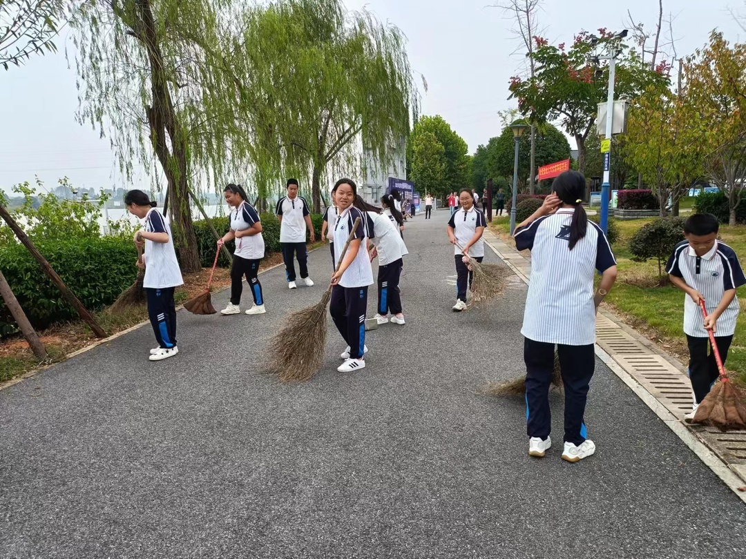 汨罗启动“贯彻落实岳阳市1号林长令 坚决打赢秋冬季森林防火攻坚战”主题党日活动