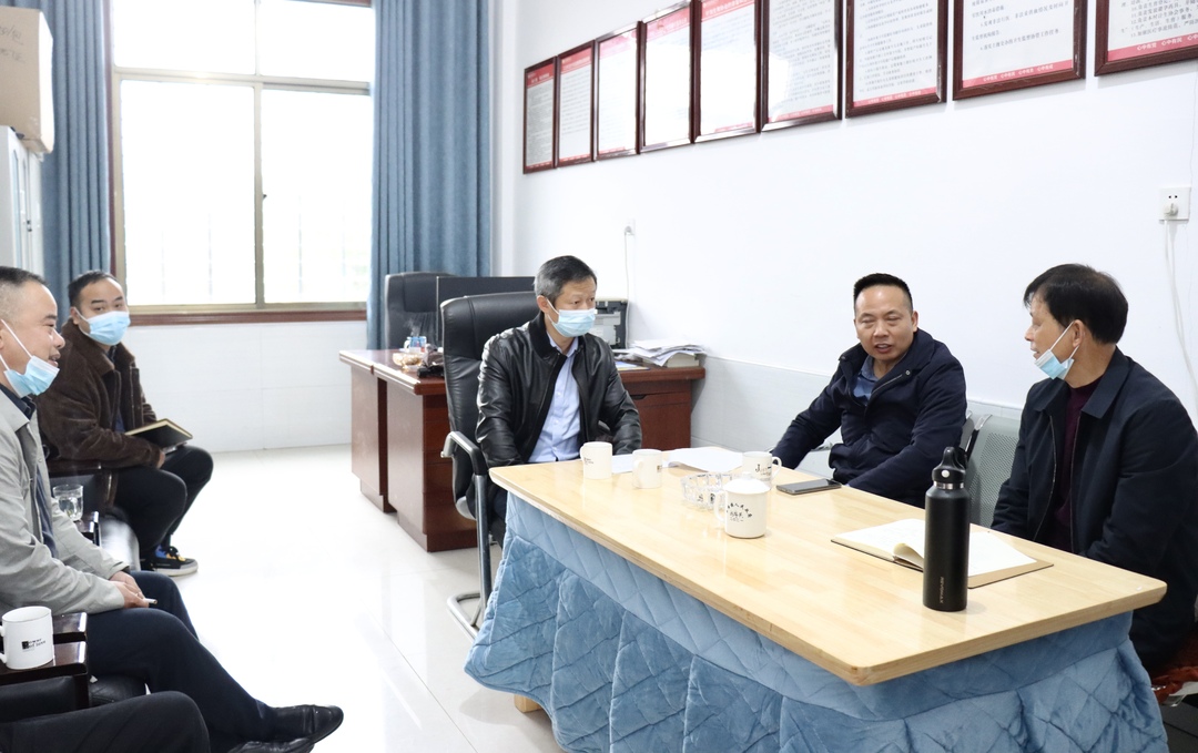 林恒求赴白塘镇调研，宣讲党的二十大精神