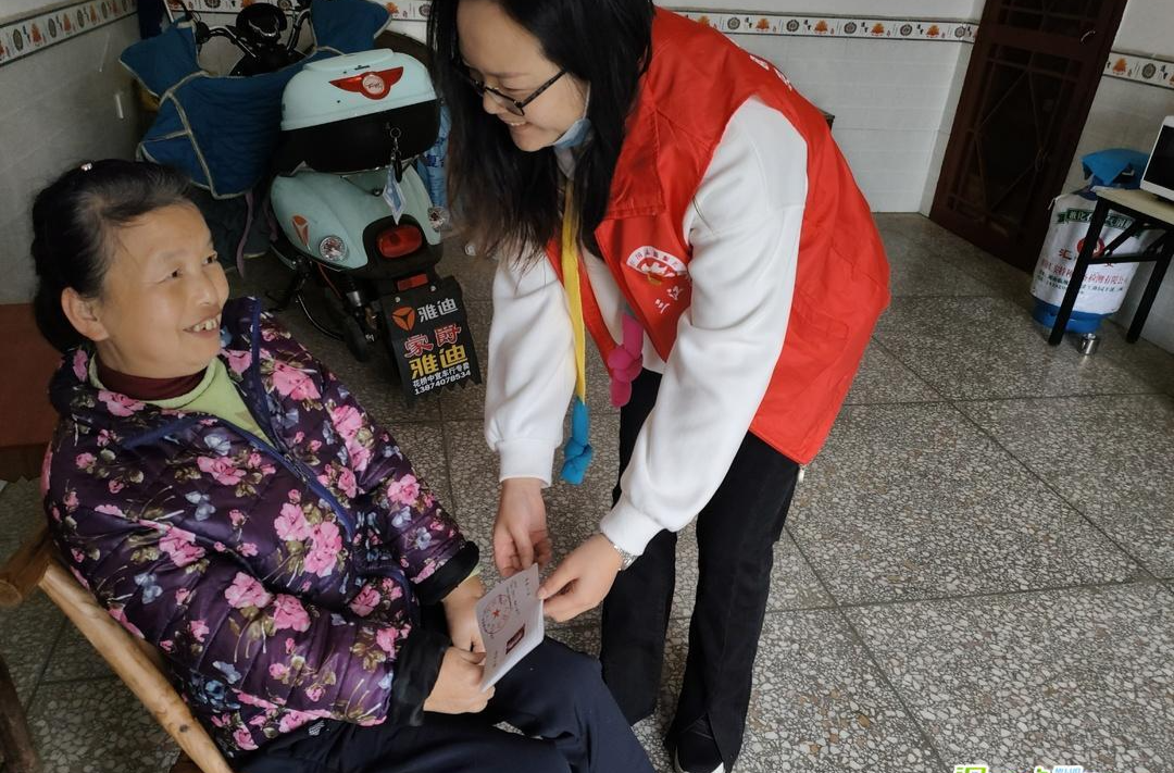 三江镇：关爱低保残障家庭，贴心服务“零距离”