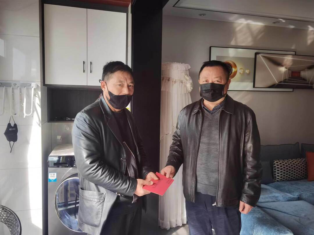 温暖过年｜汨罗：见义勇为扬正义，春节慰问暖人心