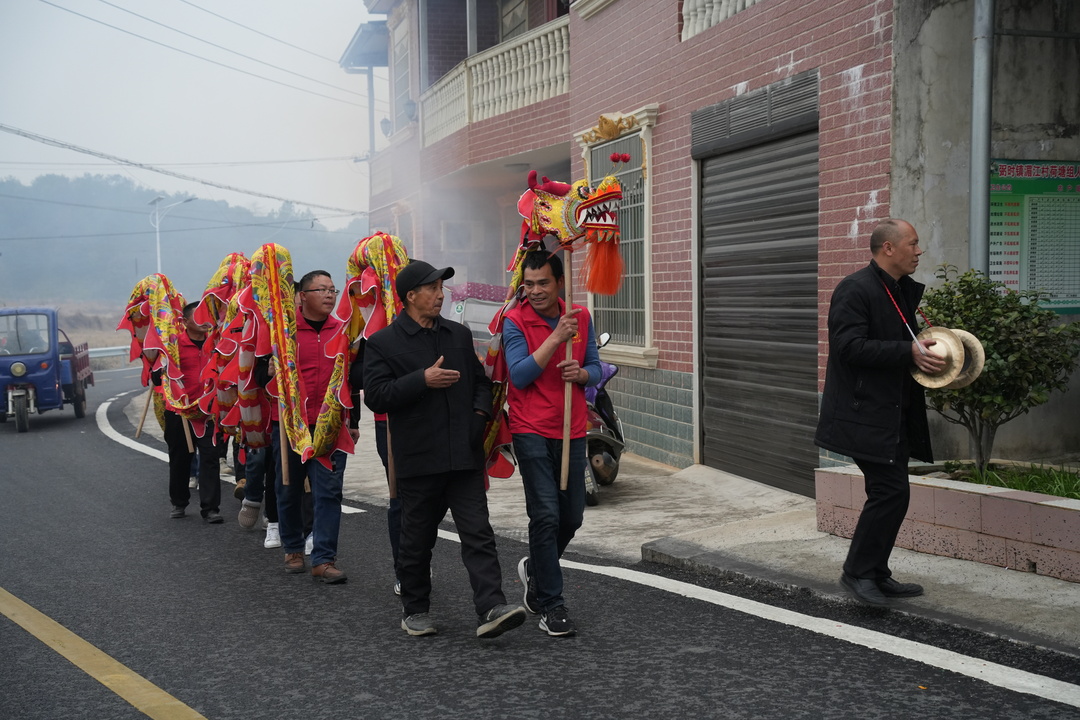 汨罗年味｜弼时镇湄江村：民俗活动迎新春，舞龙巡游年味浓