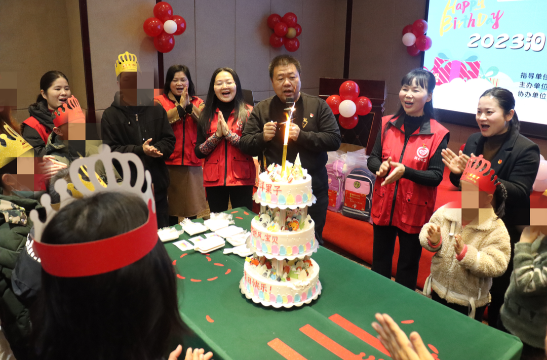 逆风飞翔！汨罗这些孩子们过了一个特别的集体生日