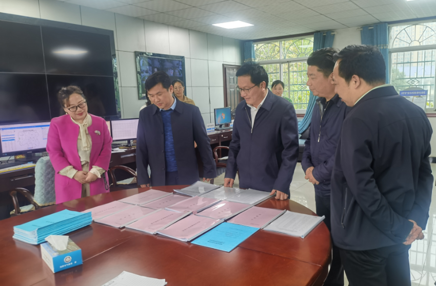 省气象局领导来汨指导工作