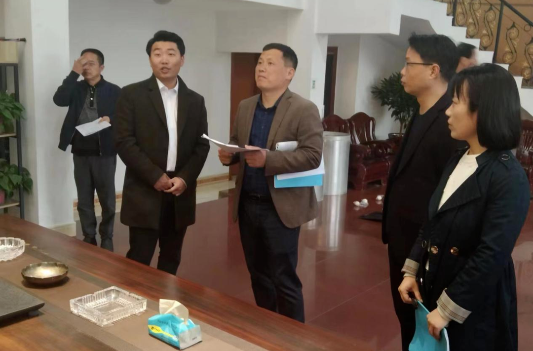 李亚江带队考察调研2023年汨罗市十大科技创新初审项目