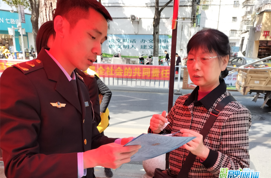 汨罗市市场监督管理局：送服务下乡，办事更省心