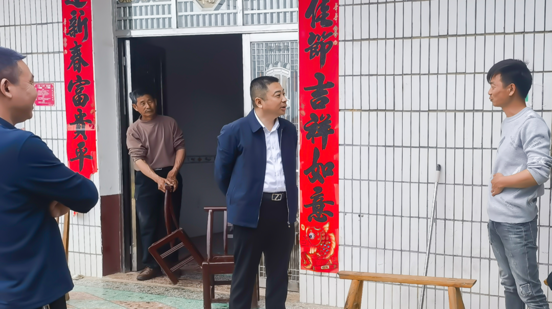 朱平波到白塘镇暗访督查