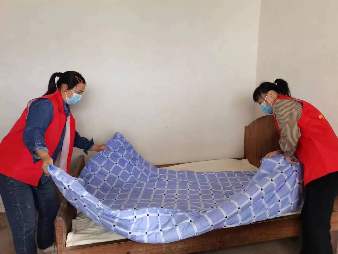 市应急管理局：真情帮扶暖民心  一枝一叶总关情