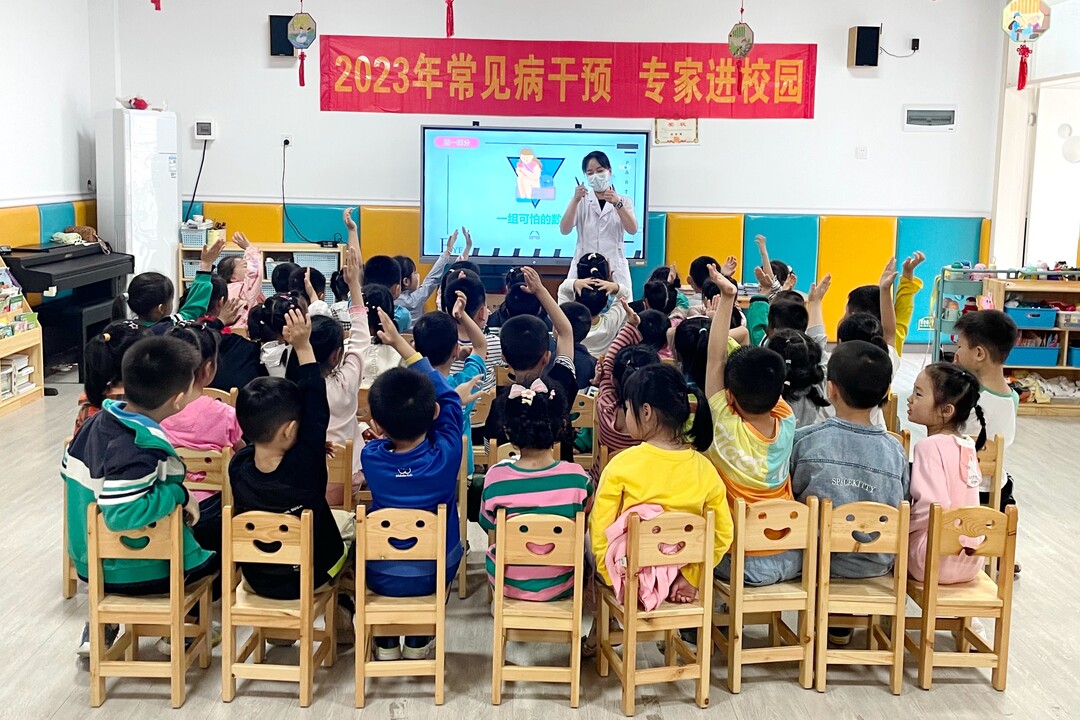 关注眼健康，人民医院开展“爱眼日”系列主题活动