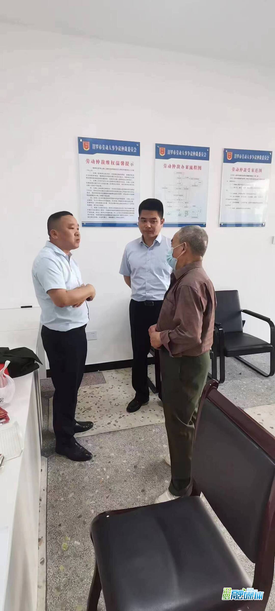 汨罗市人社局：开启“绿色通道” 保障弱势群体权益