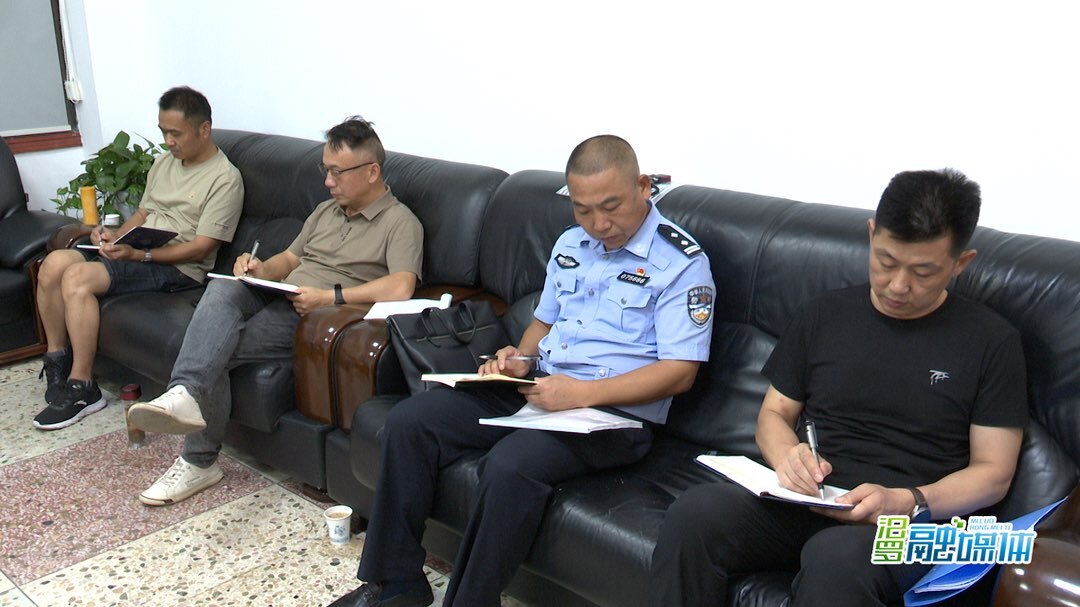 李亚江调度归义镇“戴帽率”工作