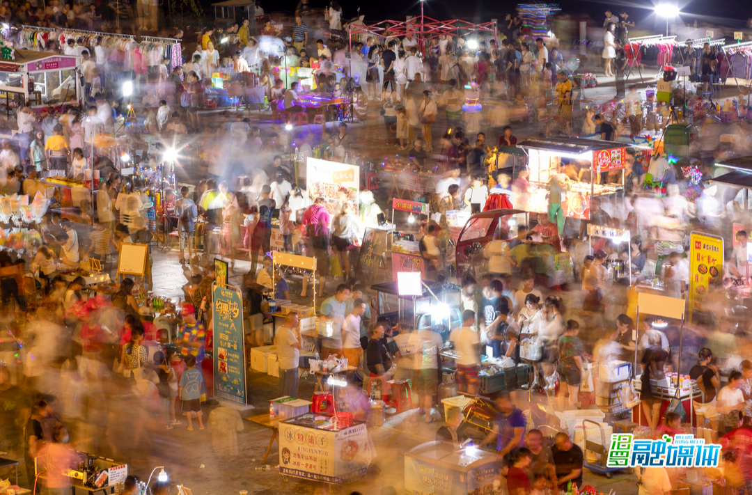 升级回归！龙舟竞渡中心“汨罗江夜市”开市