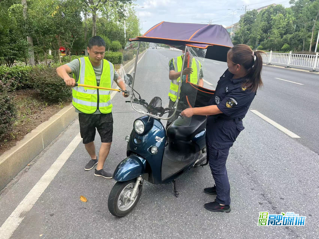 新市镇：守护群众出行安全头“顶”大事