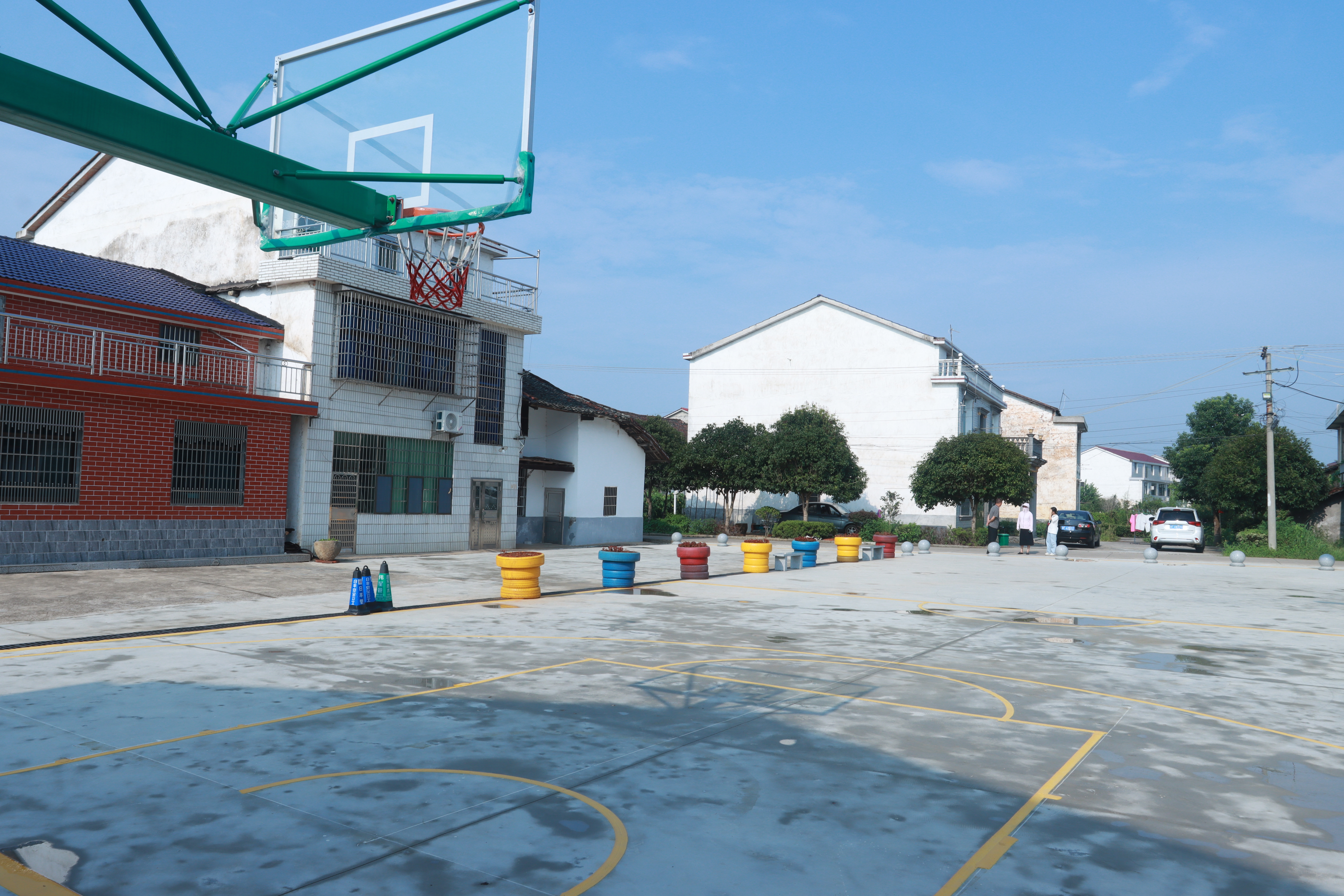 共创文明城丨归义镇石桥坝社区：扮靓进城风景线