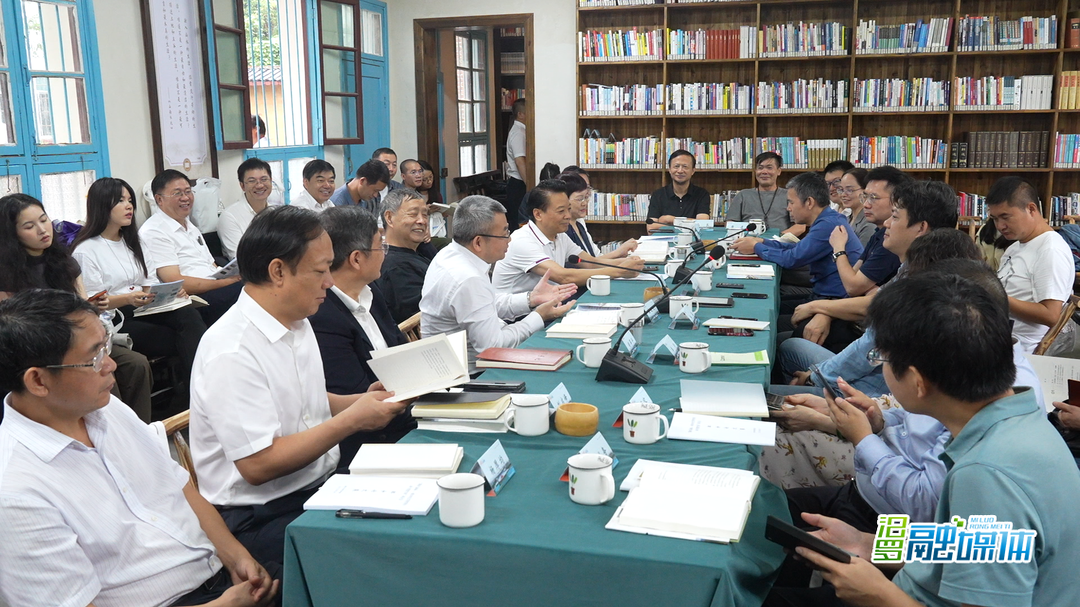 文坛名家相聚汨罗三江，探寻“韩少功文学世界的两个重要空间”