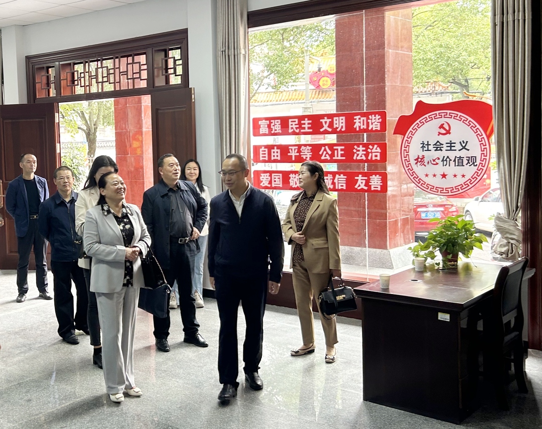 湖南省“五好”县级工商联互学互促活动走进汨罗