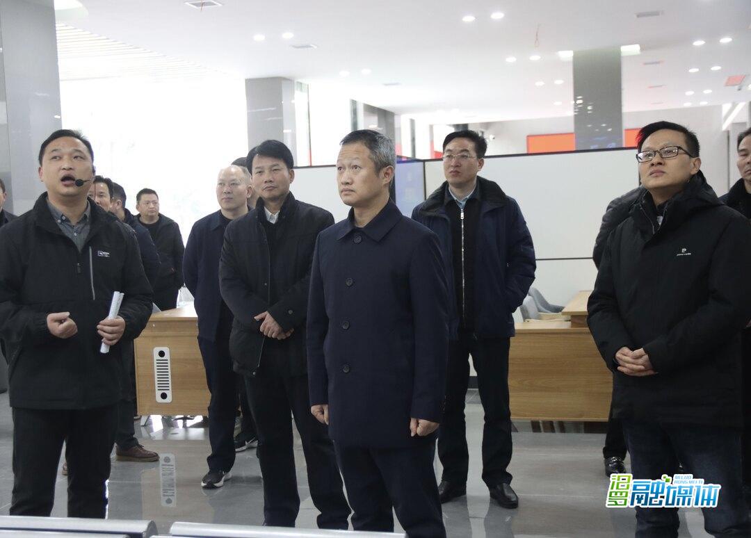 林恒求调研市人力资源市场建设管理工作