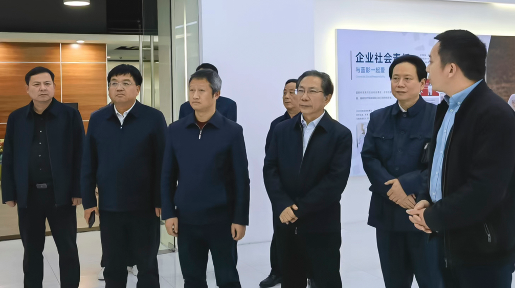 黎作凤带队赴广东招商考察