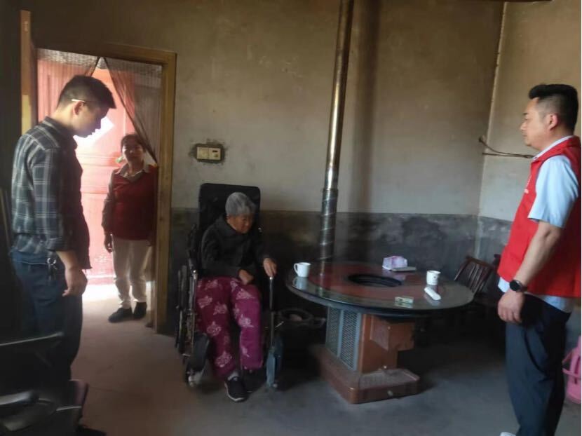 汨罗神鼎山镇：上门入户评残，暖心服务到家