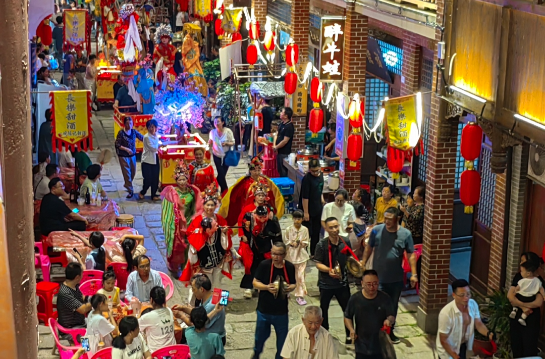 “文化味”助燃“夜经济” 长乐镇夜市开市！