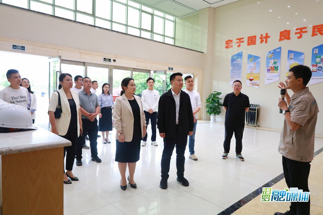 汨罗团市委、青联赴岳阳县开展交流学习活动