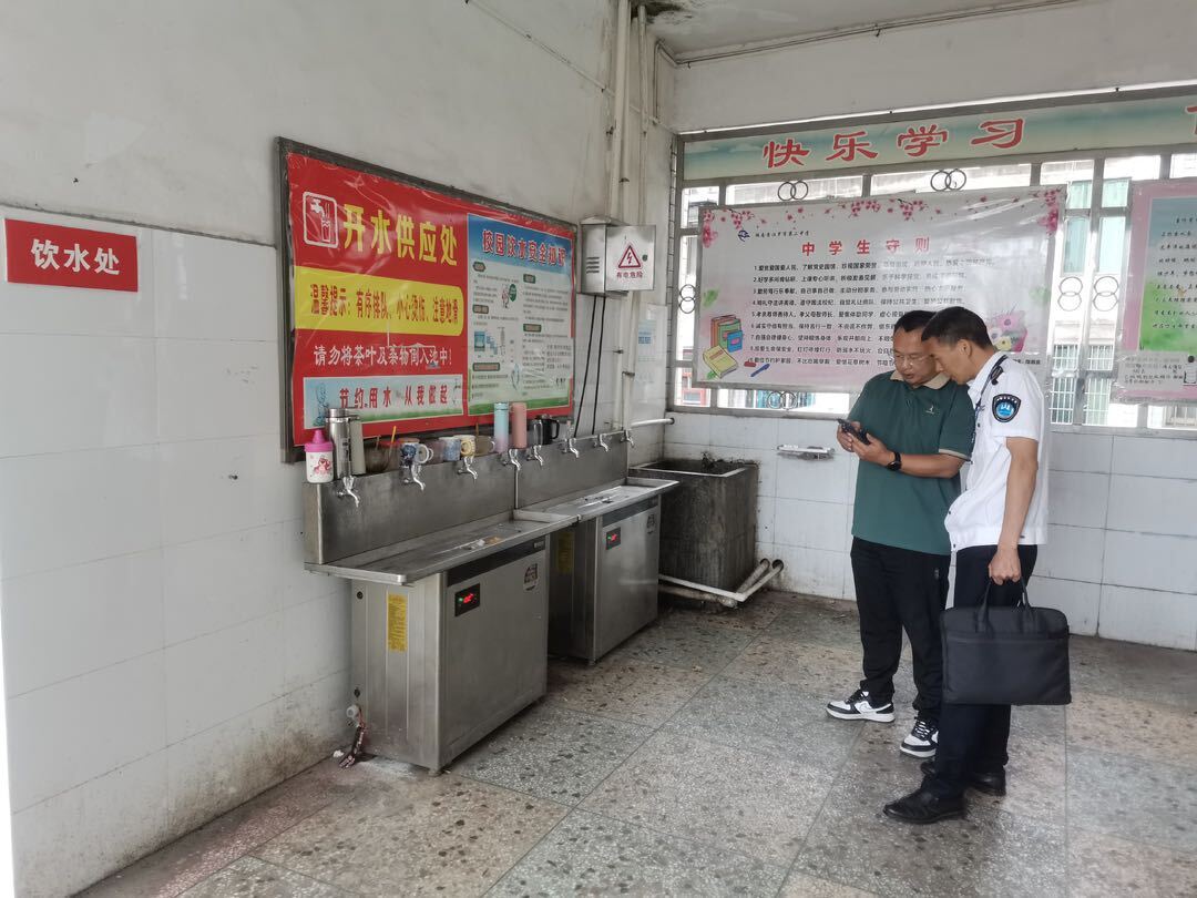 护航高考｜汨罗卫监开展考点饮用水安全与卫生监督检查