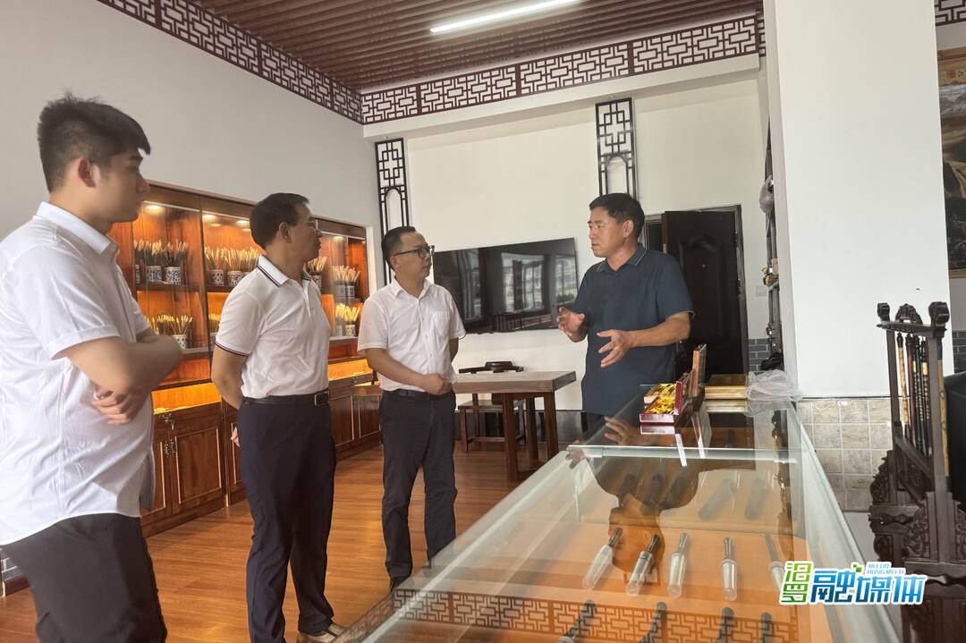 湖南大学建筑与规划学院到川山坪镇开展乡村振兴调研