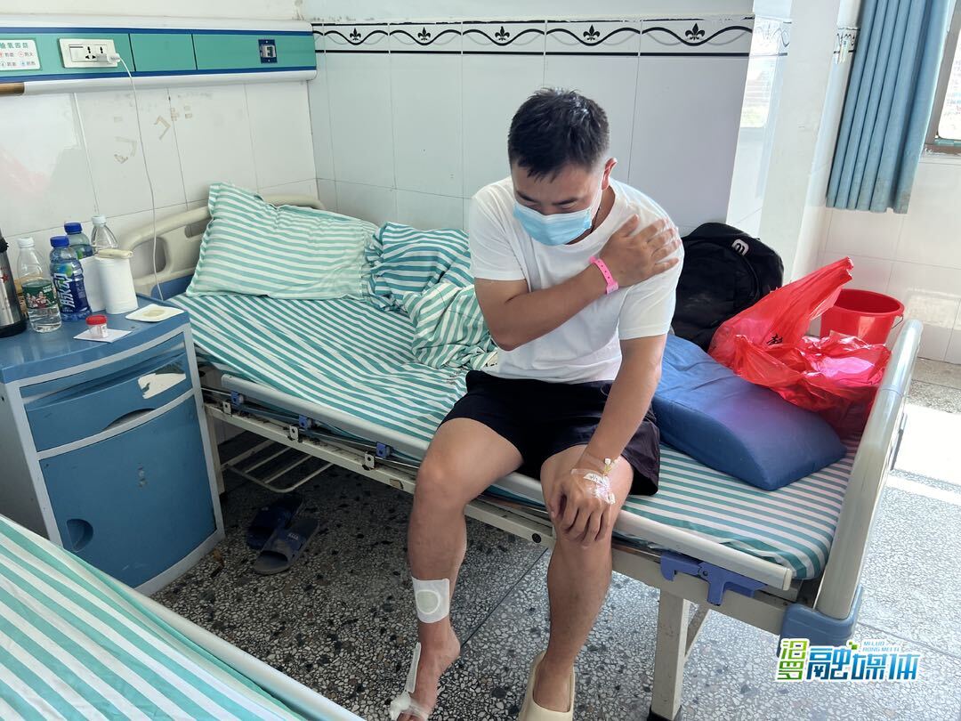 长乐一村干部抢险途中困于洪水，被干群合力救起