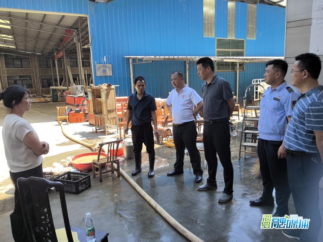汨罗市市场监管局：走访经营主体开展灾后帮扶