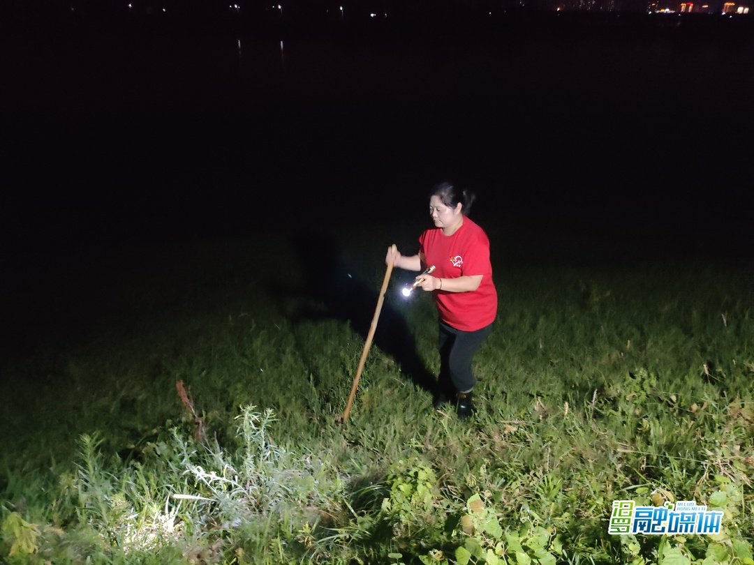汨罗志愿者罗平：防汛救灾不停步 有意义就乐意