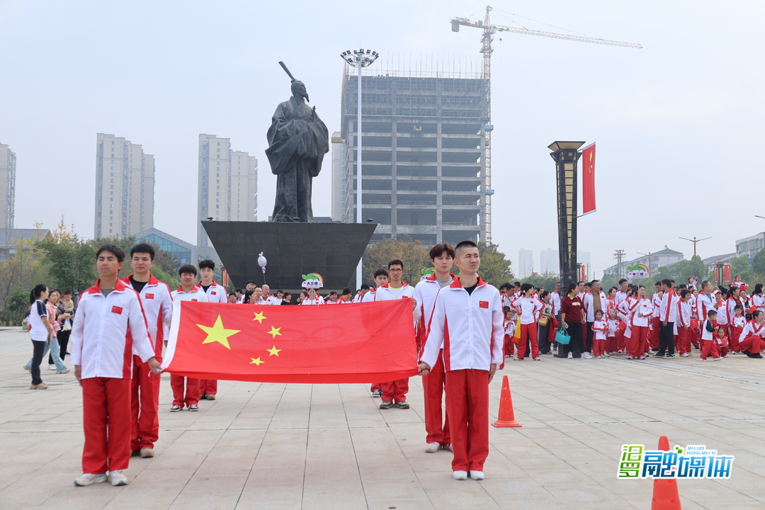 看，汨罗萌娃专属“奥运会”在这里举行，亲子共享好欢乐