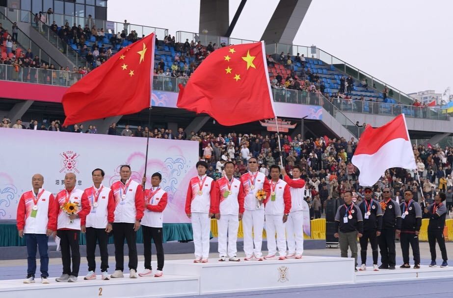 汨罗龙舟 划向世界丨500米直道竞速中国队包揽金银牌