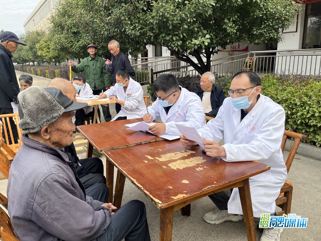 汨罗中医义诊 仁心妙手暖银龄
