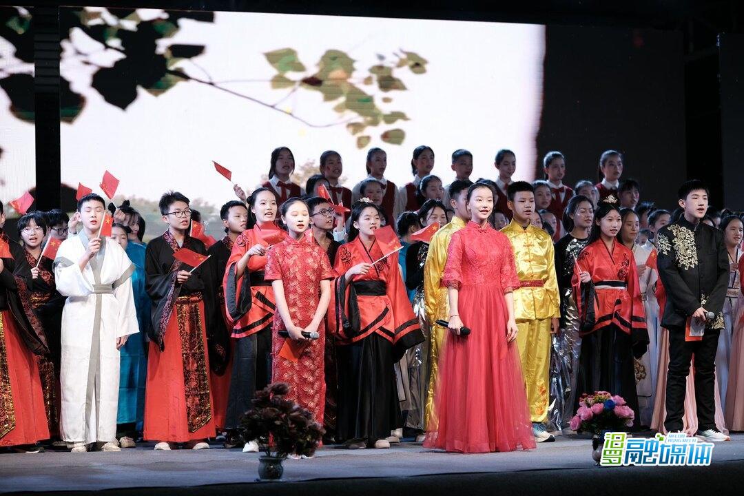 汨罗市楚雄中学举行第三届楚风艺术节文艺汇演