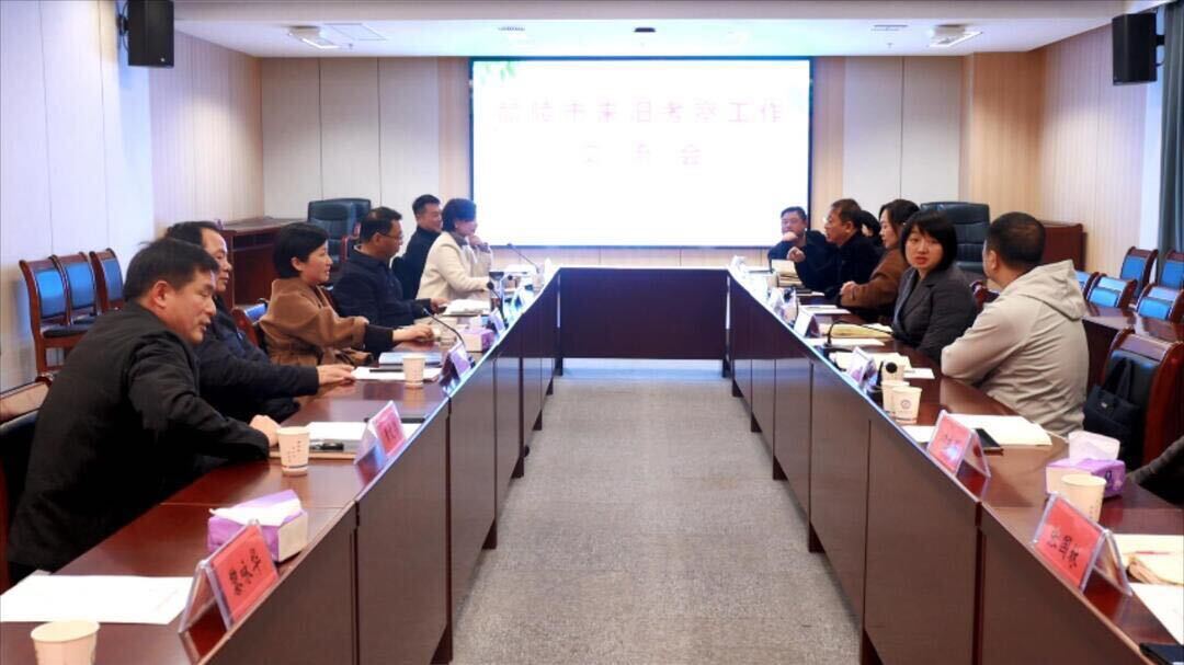 醴陵市考察团到汨罗市第一中学考察交流