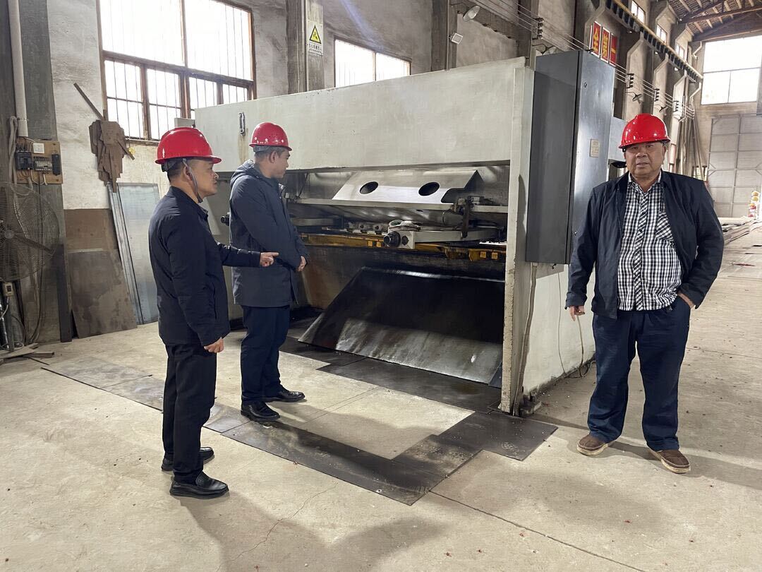 三江镇入企开展安全检查，筑牢安全第一防线