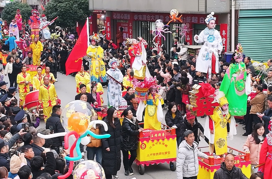 第四届湖南旅发大会丨年轻人占比 70%  新生代“show time”让千年非遗焕发新光彩