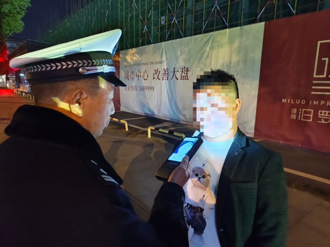 酒驾“老油条”！汨罗交警连续查处两名多次酒驾违法人员