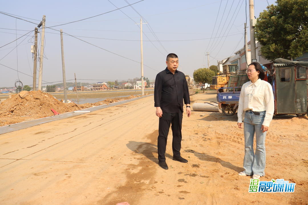 人大力量助力旅发大会 | 周艳：以路为笔 绘就乡村振兴新画卷