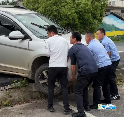 这些暖心瞬间，见证汨罗公安的温度