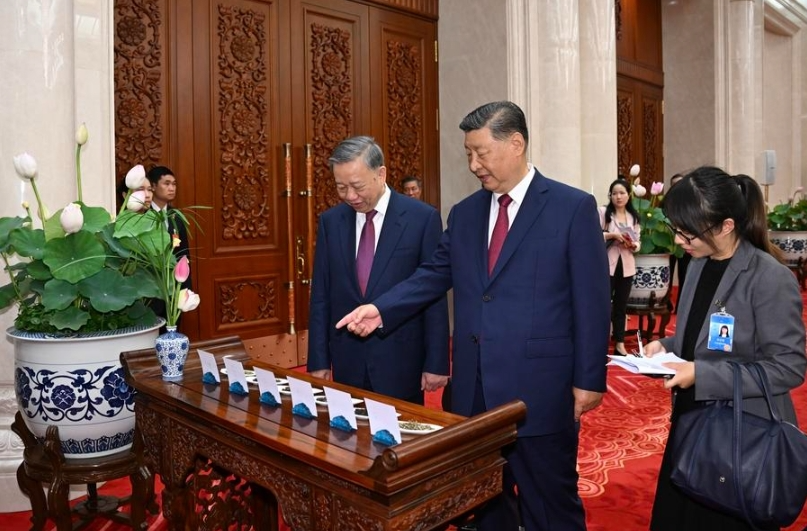 特稿丨老报纸、茶香和青春——习近平促进中越友好的故事