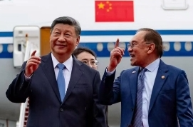 安瓦尔总理在社交媒体上发了一段中文歌