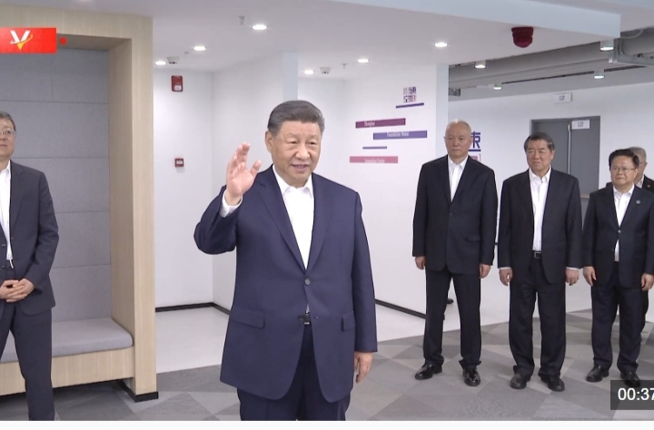 独家视频丨习近平：人工智能是年轻的事业 也是年轻人的事业