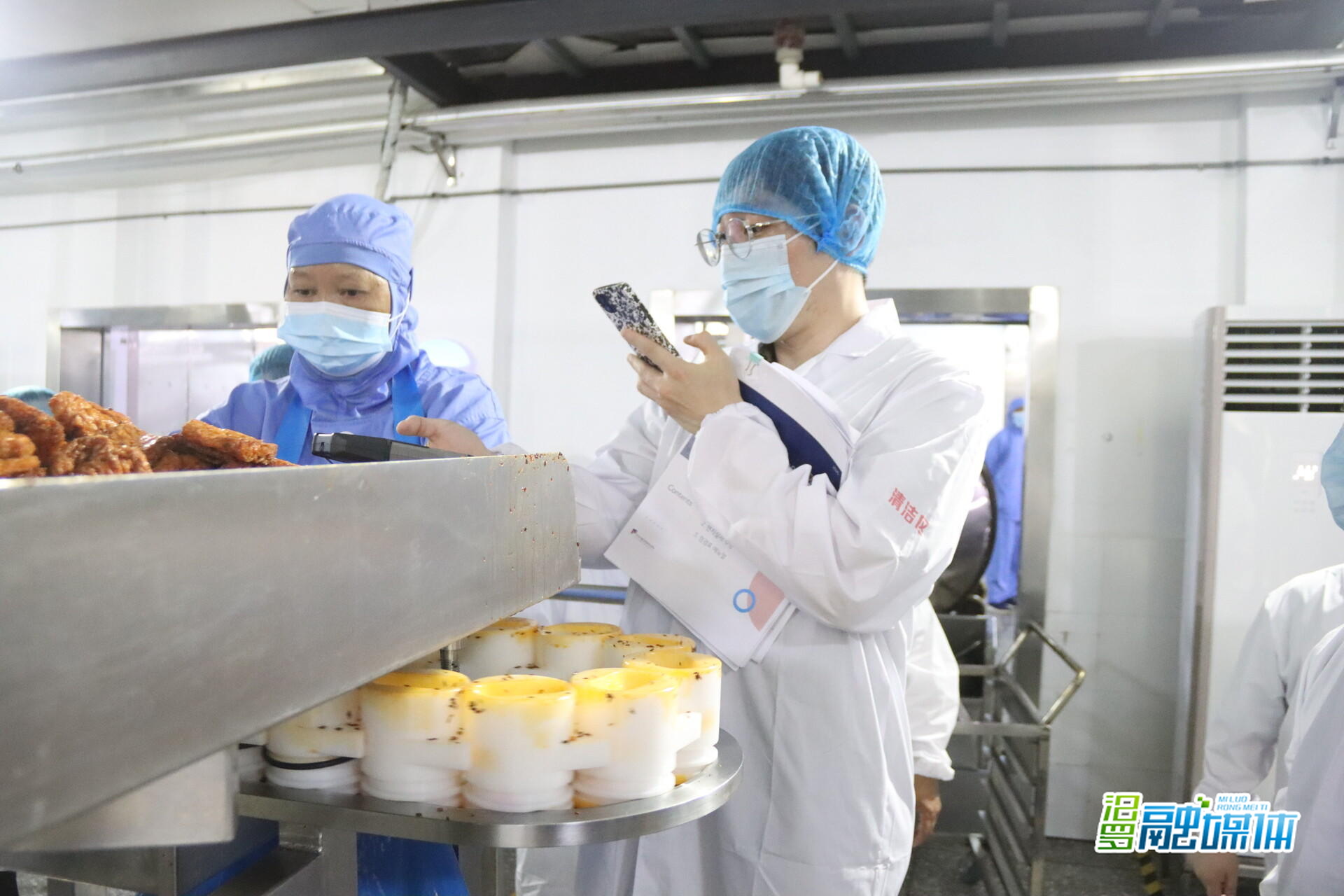 “辣”出国际范儿！汨罗镇泽裕食品年销海外3000万元，家门口带动百余乡亲就业