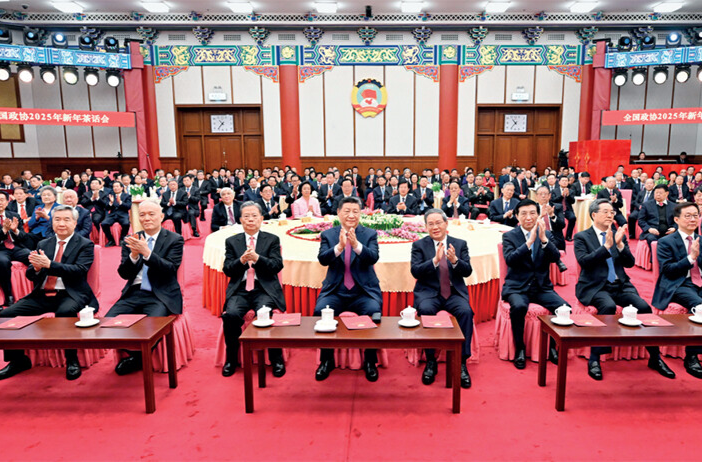 团结奋斗是中国人民创造历史伟业的必由之路